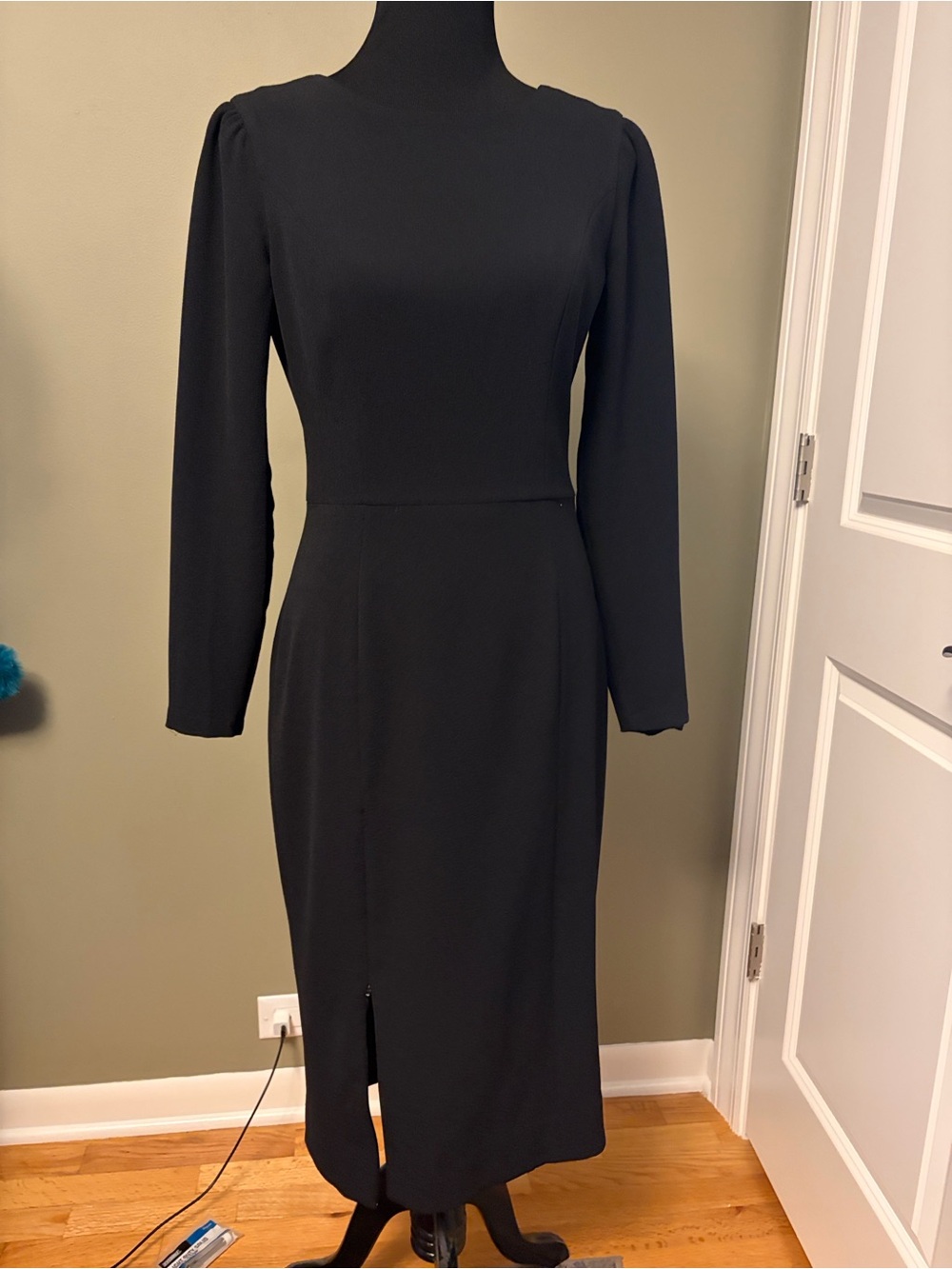 Dress the Population Black Long-Sleeve Midi Sheath Dress